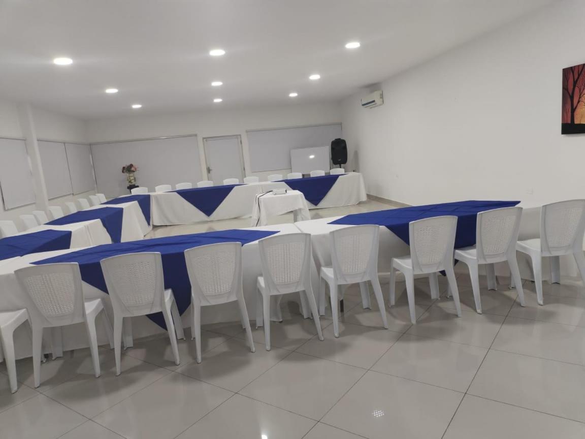 Hotel Sabana Del Sinu By Geh Suites Montería Exteriör bild
